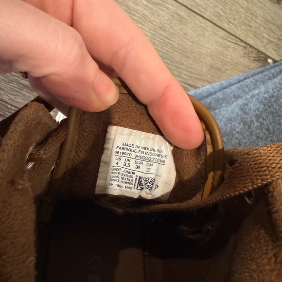 Brown leather and suede converse all star shoes - Picture 6 of 6